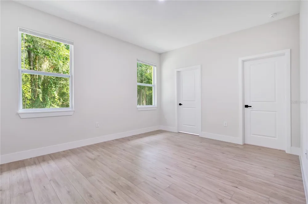 427 E 13TH STREET Apopka, FL 32703