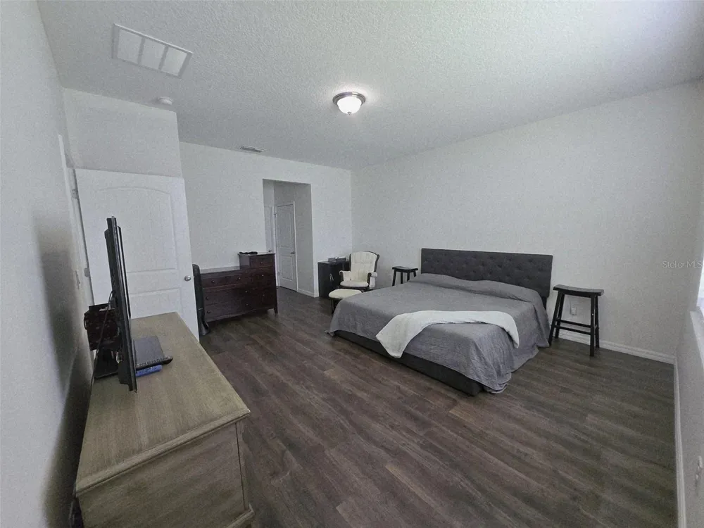 1437 TAWNY RIDGE ROAD Kissimmee, FL 34744