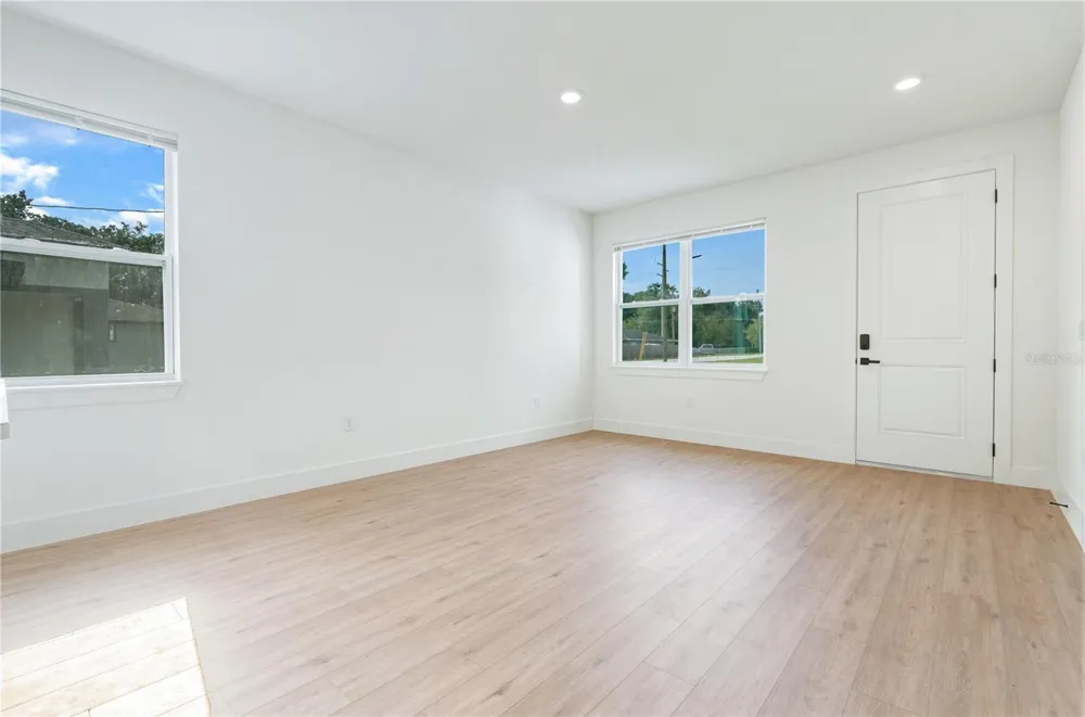 435 E 13TH STREET Apopka, FL 32703