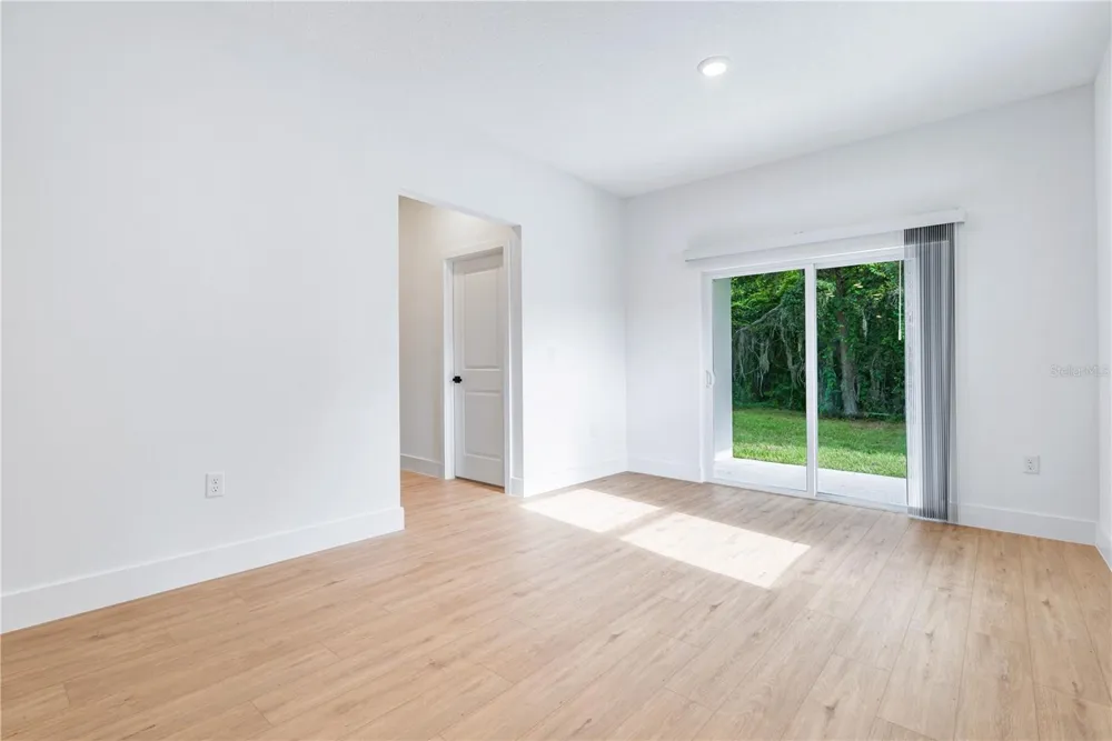 435 E 13TH STREET Apopka, FL 32703