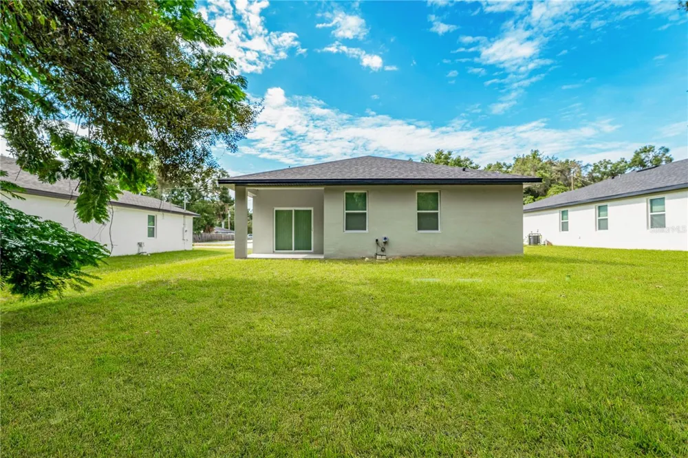 435 E 13TH STREET Apopka, FL 32703