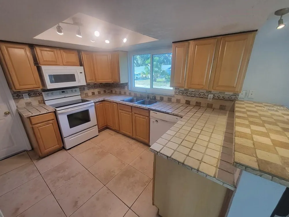 7741 TREASURE POINTE DRIVE Port Richey, FL 34668