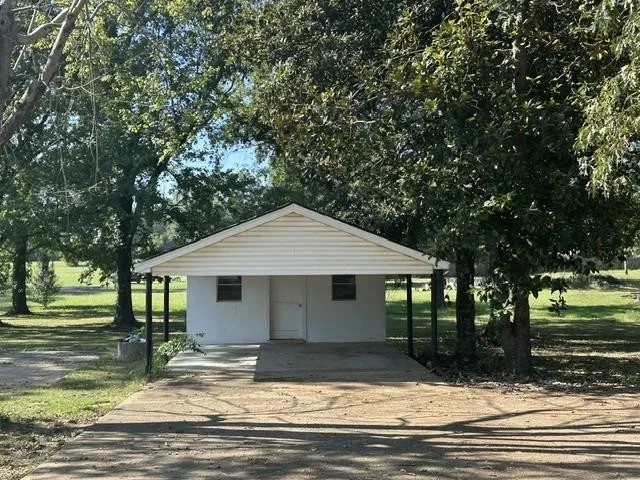 27 ROSEWOOD DR Savannah, TN 38372