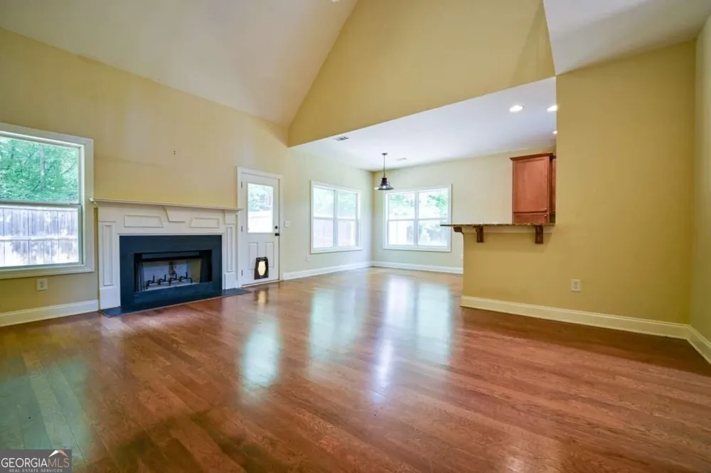 165 Meredith Ridge RD Athens, GA 30605