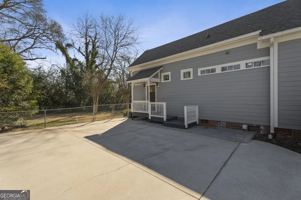 114 Cleveland ST McDonough, GA 30253