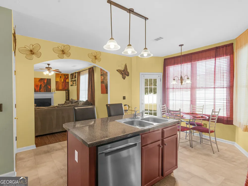 708 Denise CT McDonough, GA 30252