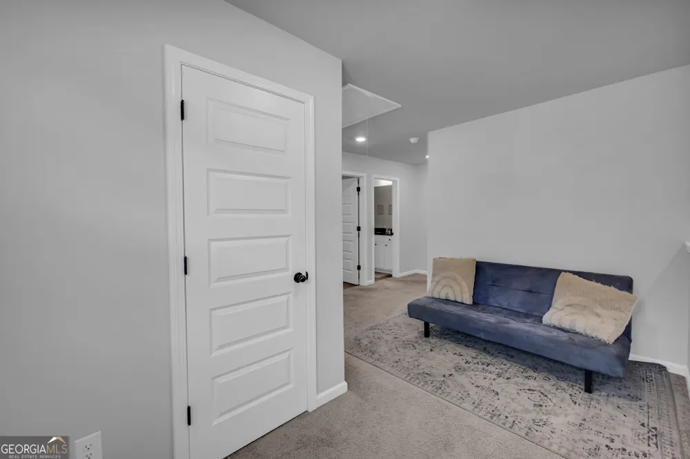 664 Lakehaven LN Loganville, GA 30052