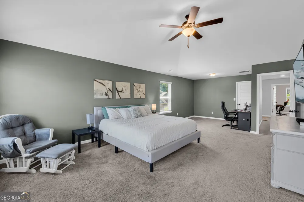 664 Lakehaven LN Loganville, GA 30052