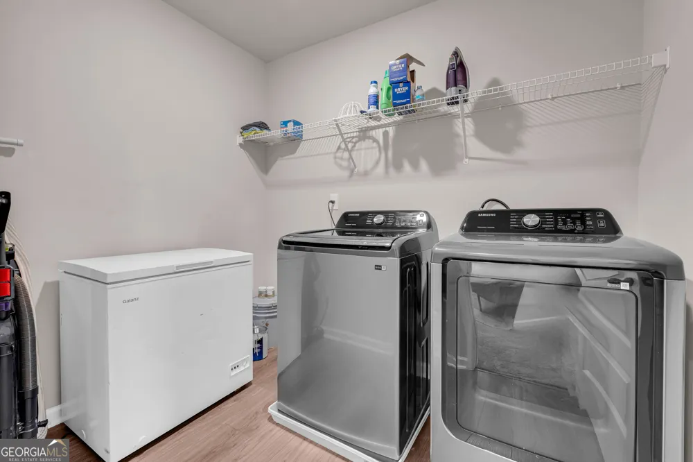 664 Lakehaven LN Loganville, GA 30052