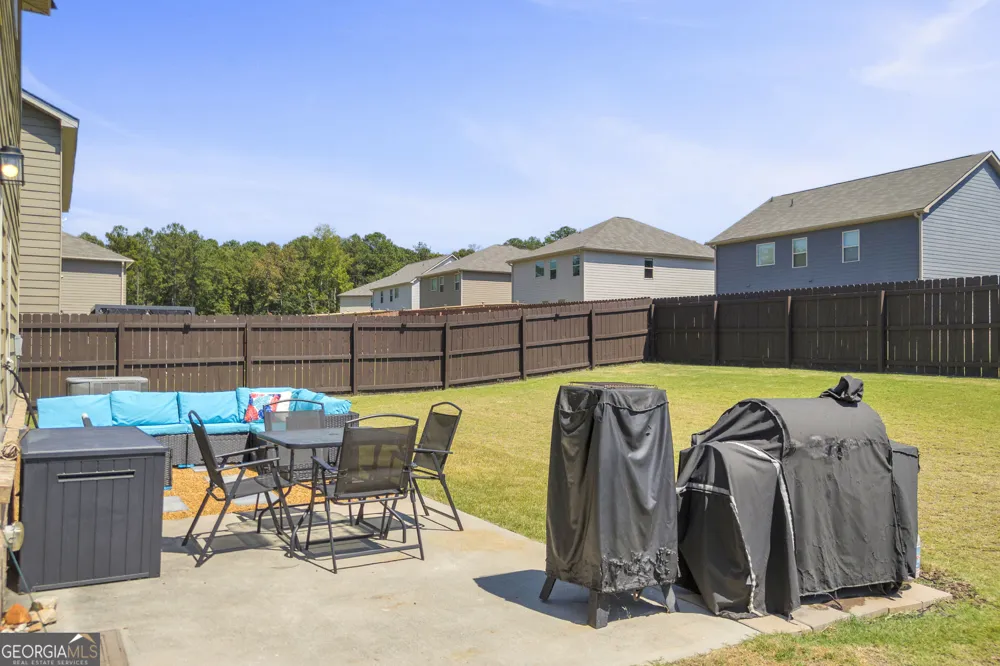 664 Lakehaven LN Loganville, GA 30052
