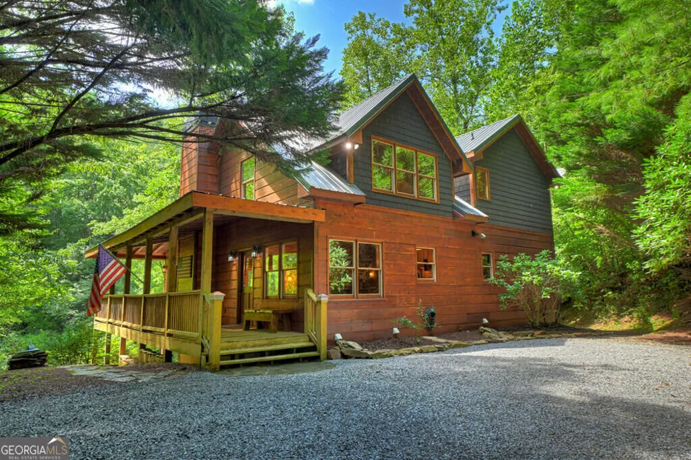 46 Private DR Ellijay, GA 30536