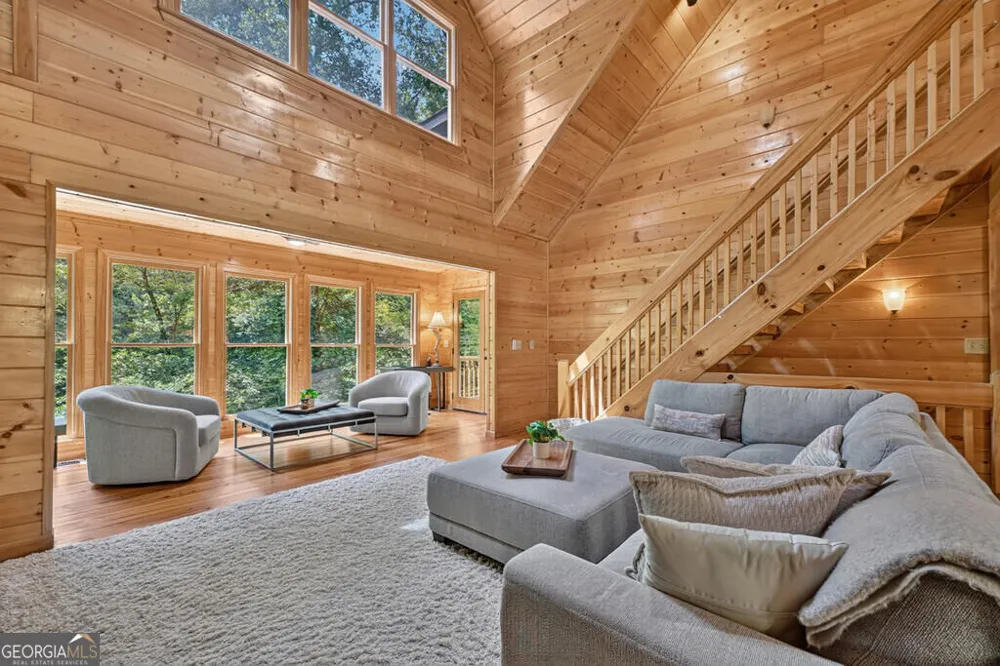 46 Private DR Ellijay, GA 30536