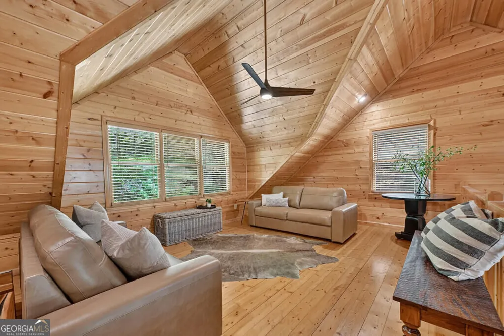 46 Private DR Ellijay, GA 30536