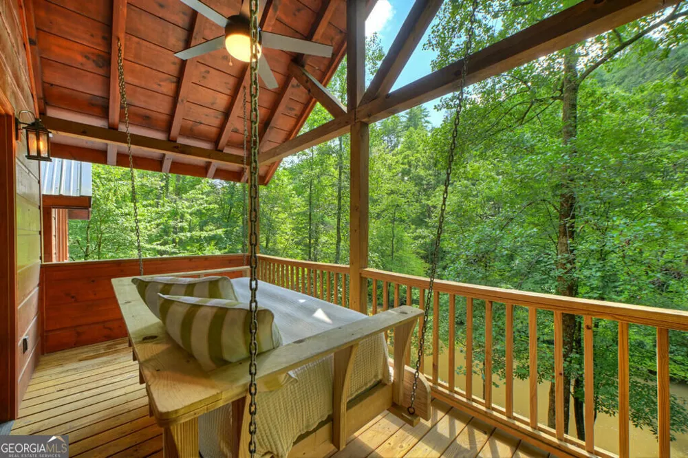 46 Private DR Ellijay, GA 30536