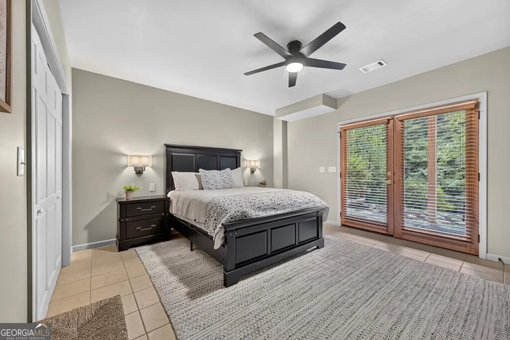 46 Private DR Ellijay, GA 30536