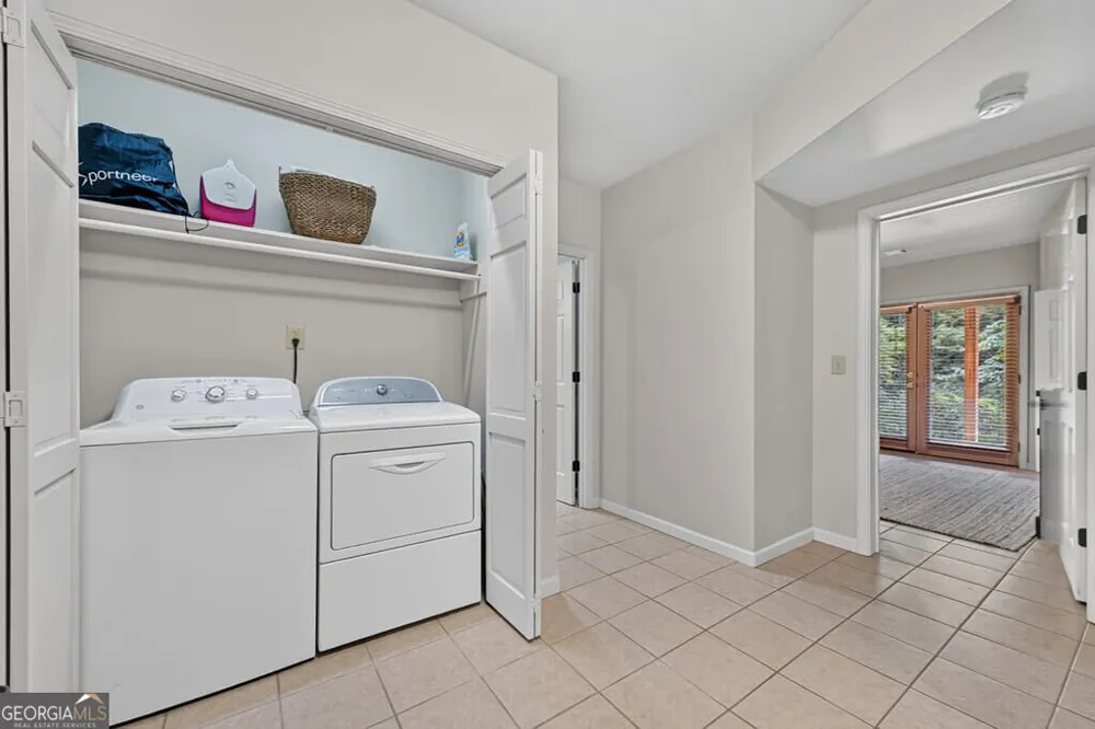 46 Private DR Ellijay, GA 30536