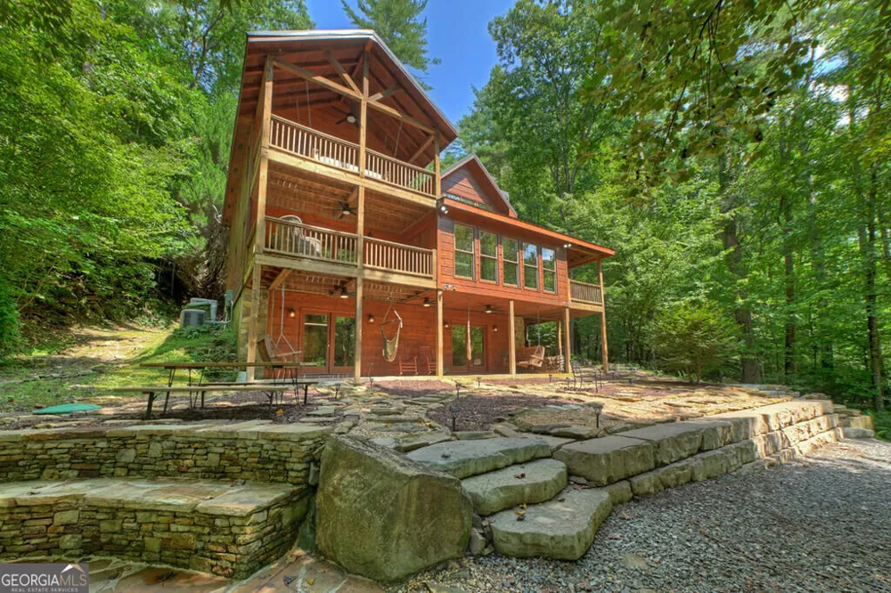 46 Private DR Ellijay, GA 30536