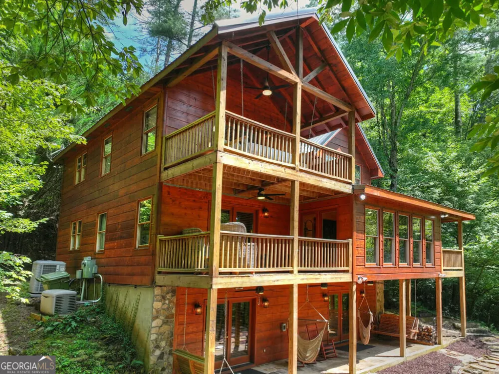 46 Private DR Ellijay, GA 30536
