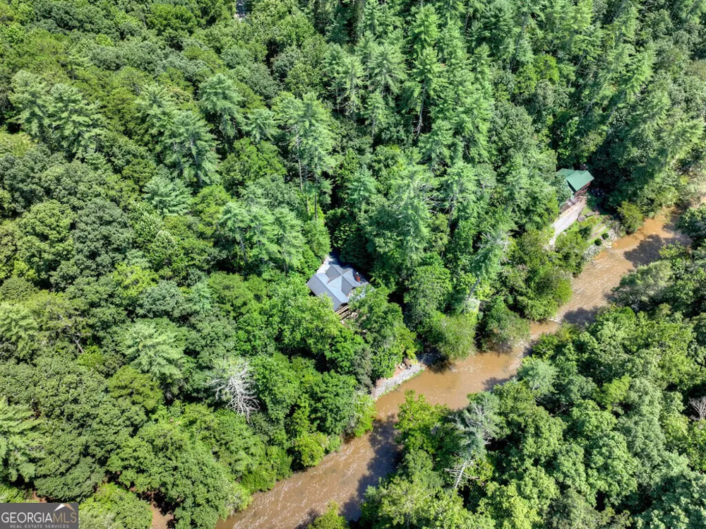 46 Private DR Ellijay, GA 30536