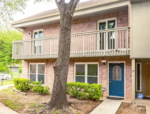 9009 North Plaza #132
