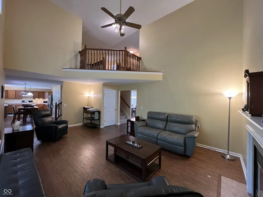 4537 Sugar Bay Lane Indianapolis, IN 46237