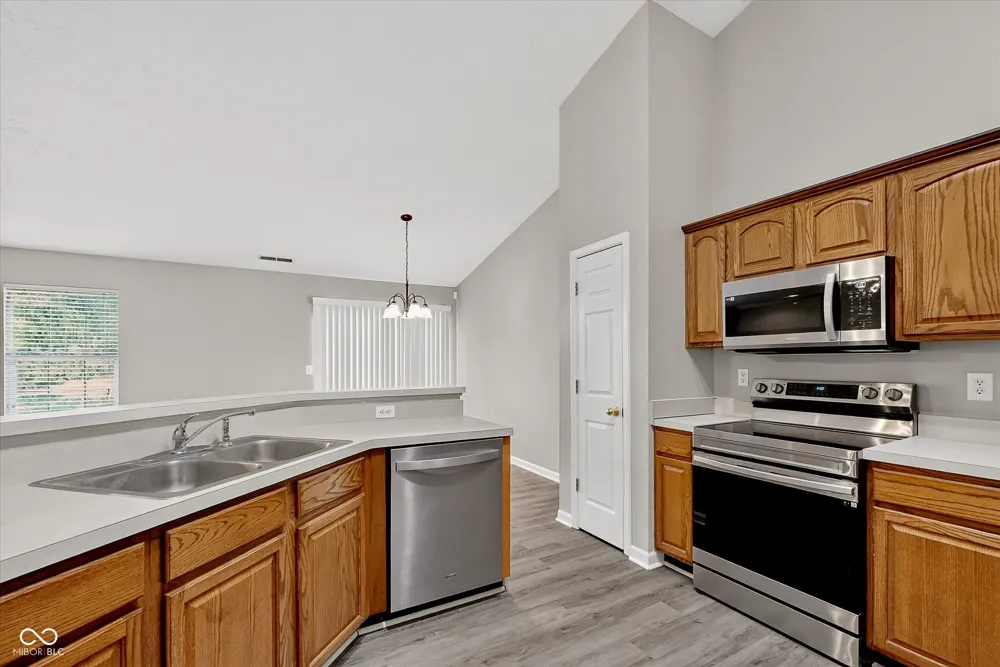 804 Weeping Way Lane Avon, IN 46123