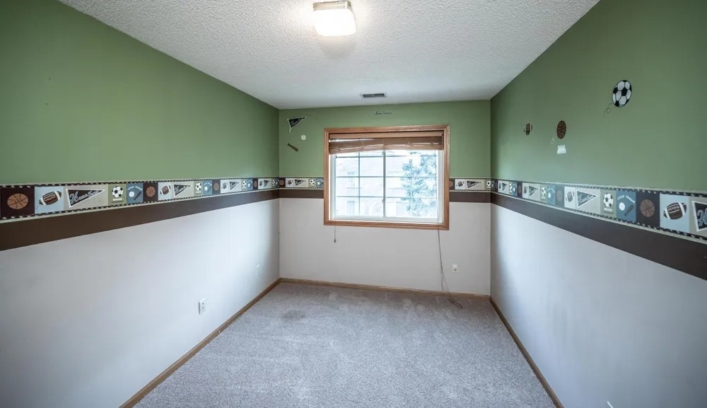 13826 Granada Way Apple Valley, MN 55124