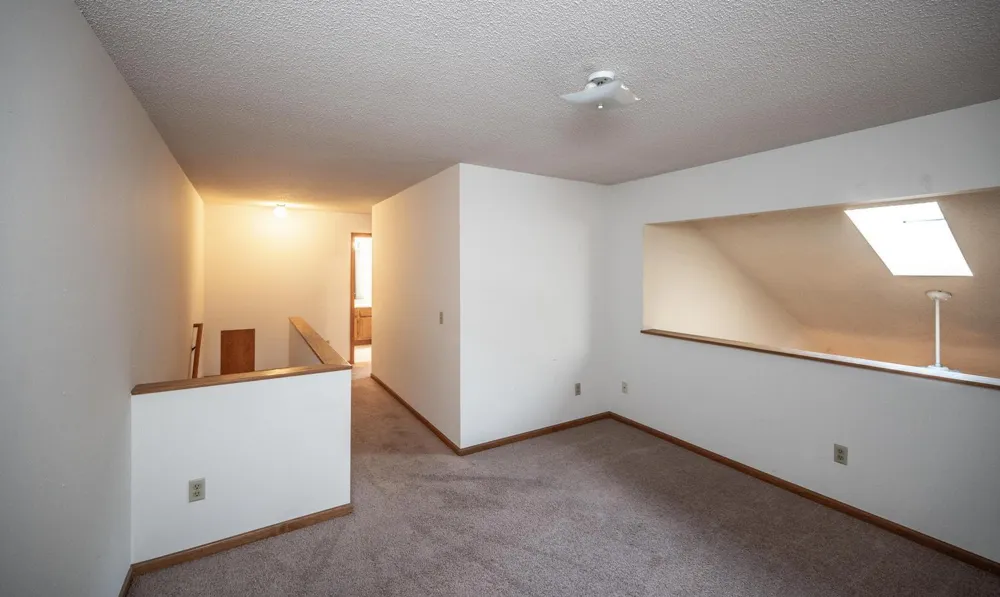 13826 Granada Way Apple Valley, MN 55124