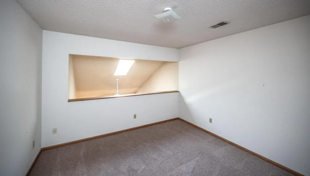 13826 Granada Way Apple Valley, MN 55124