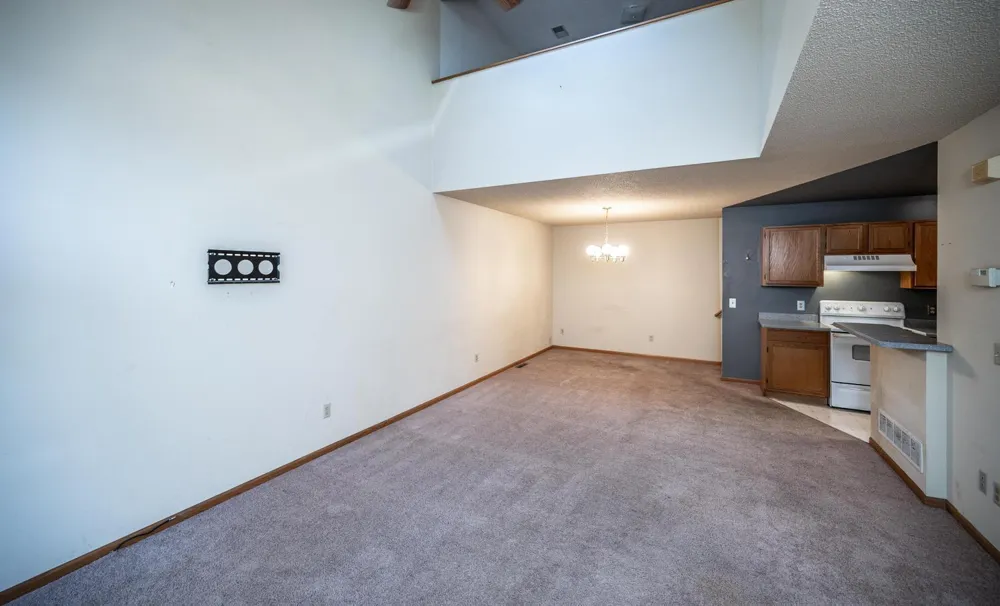 13826 Granada Way Apple Valley, MN 55124