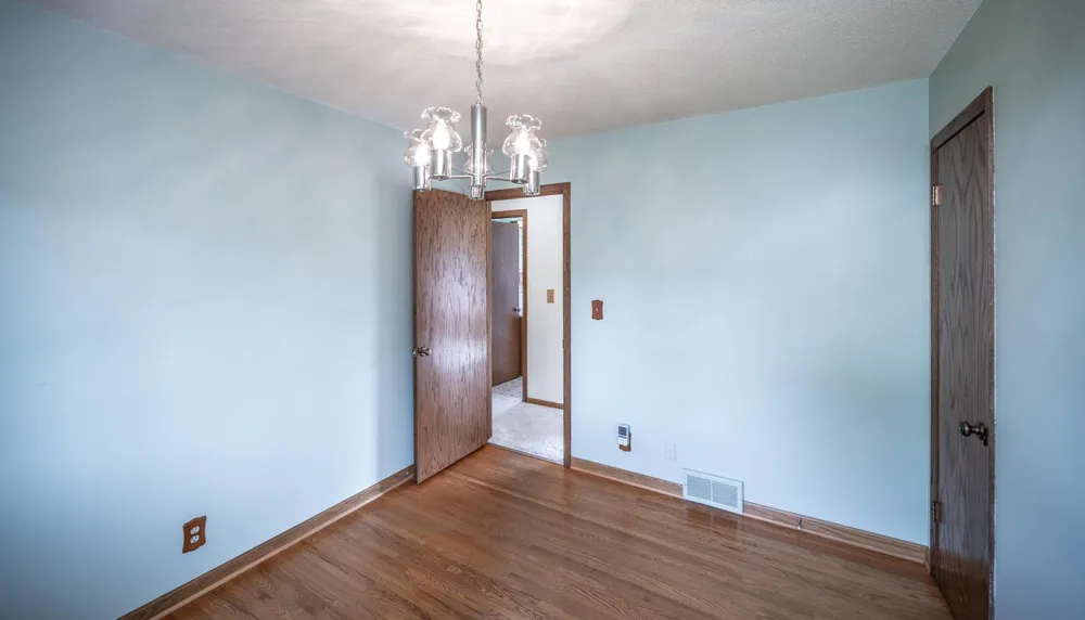 1202 Sunnyside Drive Farmington, MN 55024