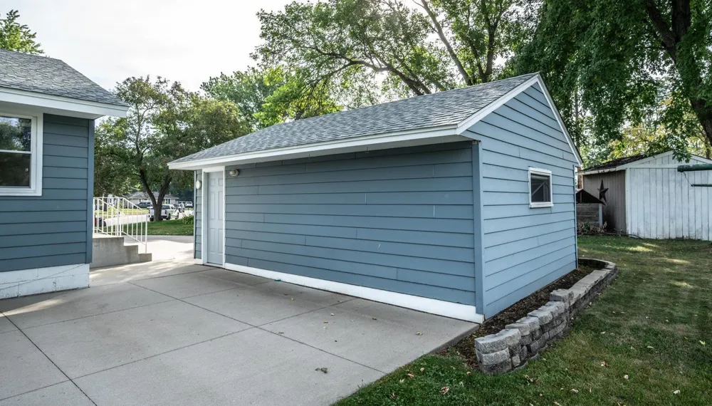 1202 Sunnyside Drive Farmington, MN 55024