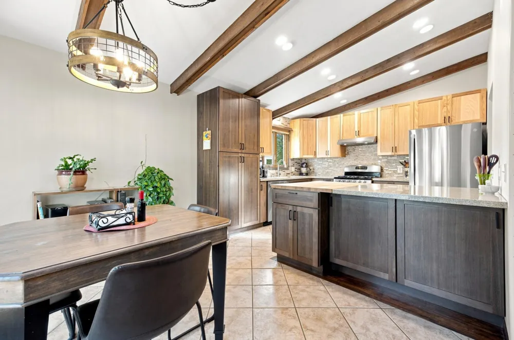 1530 Lois Drive Shoreview, MN 55126