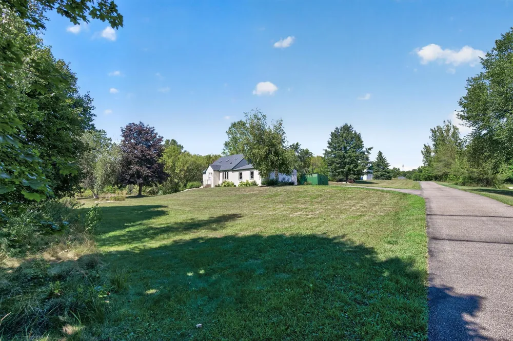 7146 Military Road Woodbury, MN 55129