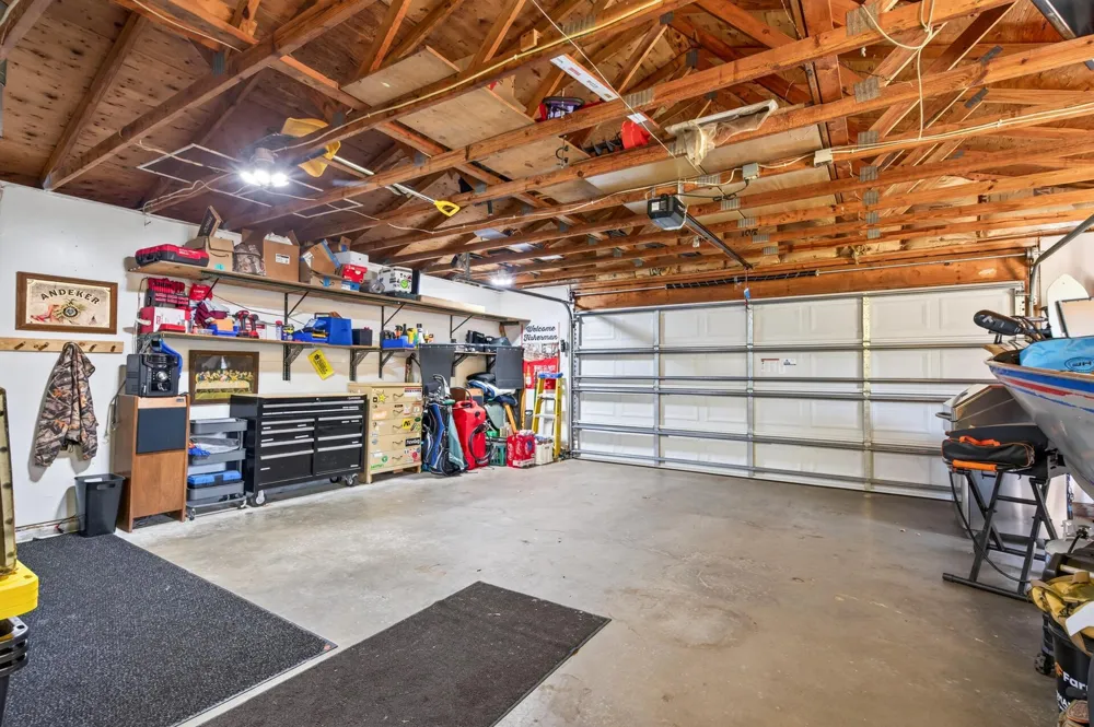 7146 Military Road Woodbury, MN 55129