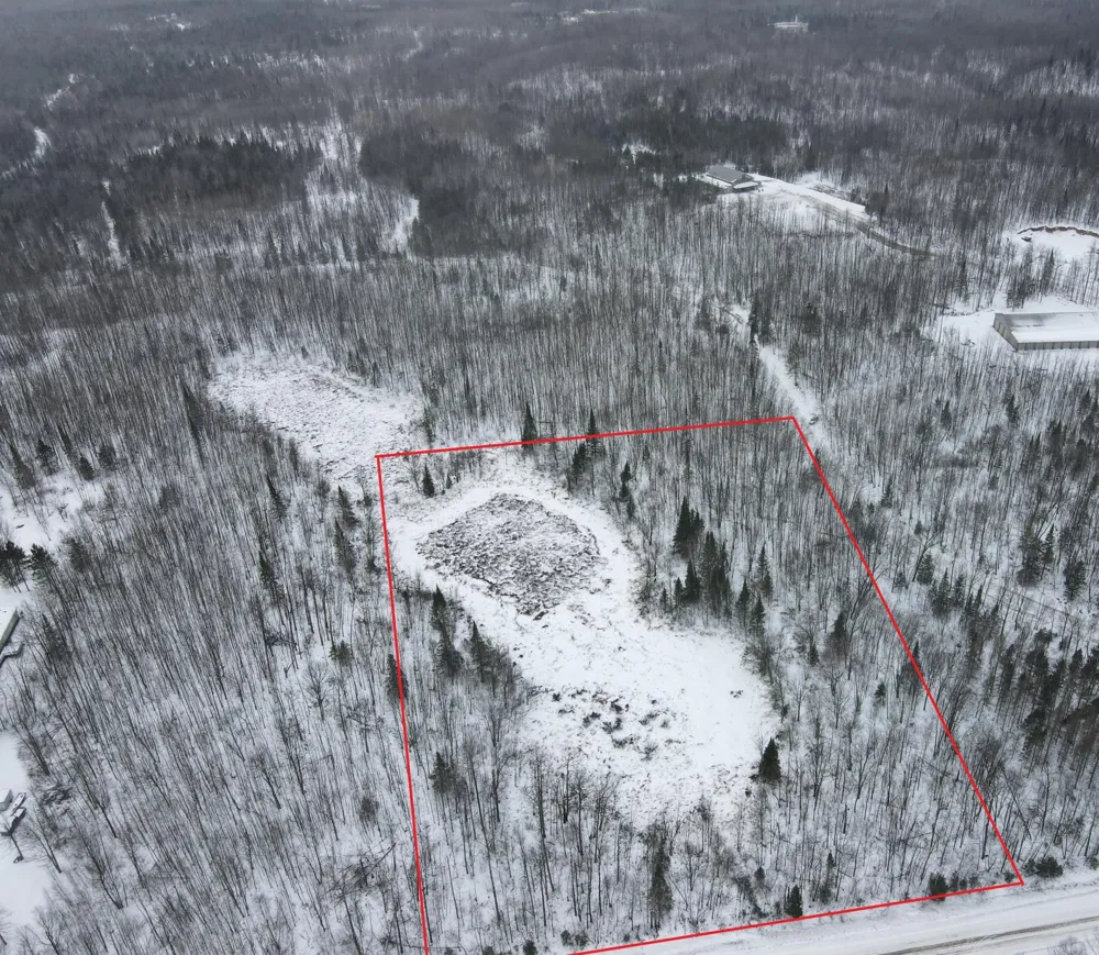 101 Baich Drive Coleraine, MN 55722