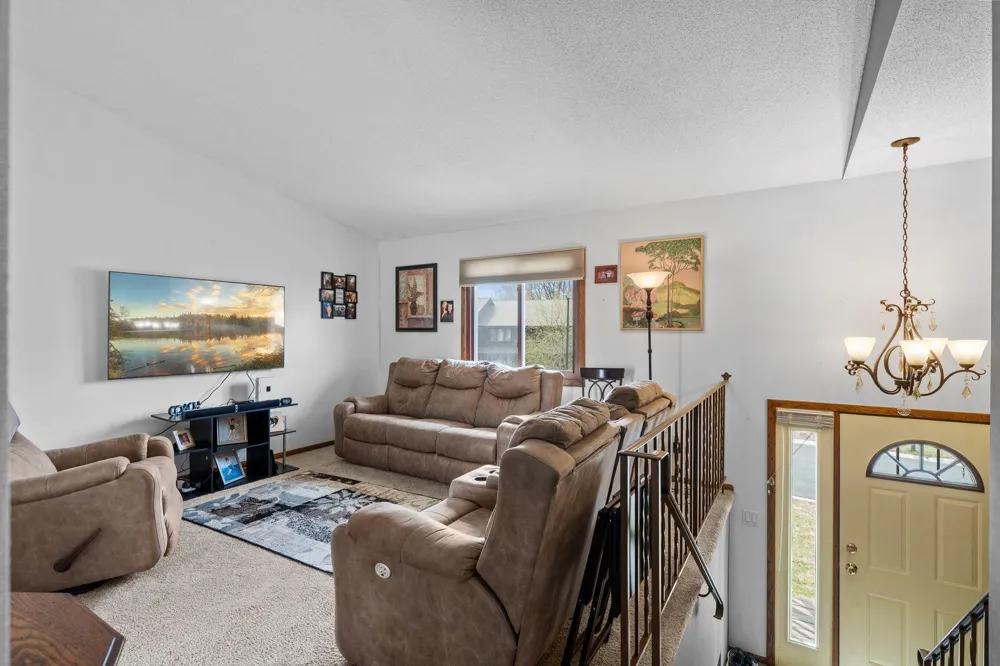 4100 Jordan Avenue New Hope, MN 55427