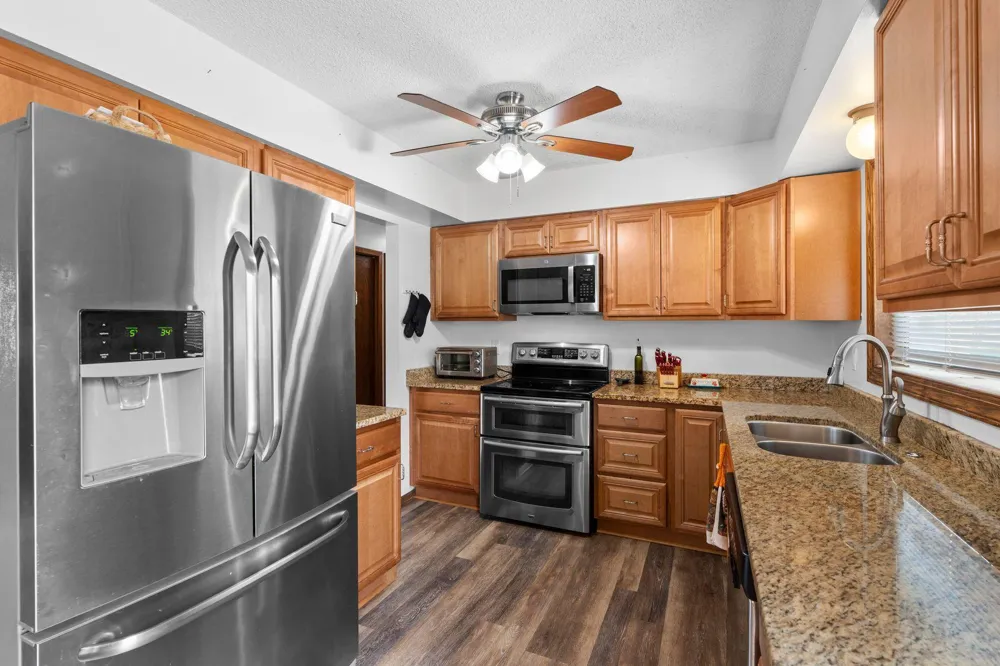 4100 Jordan Avenue New Hope, MN 55427