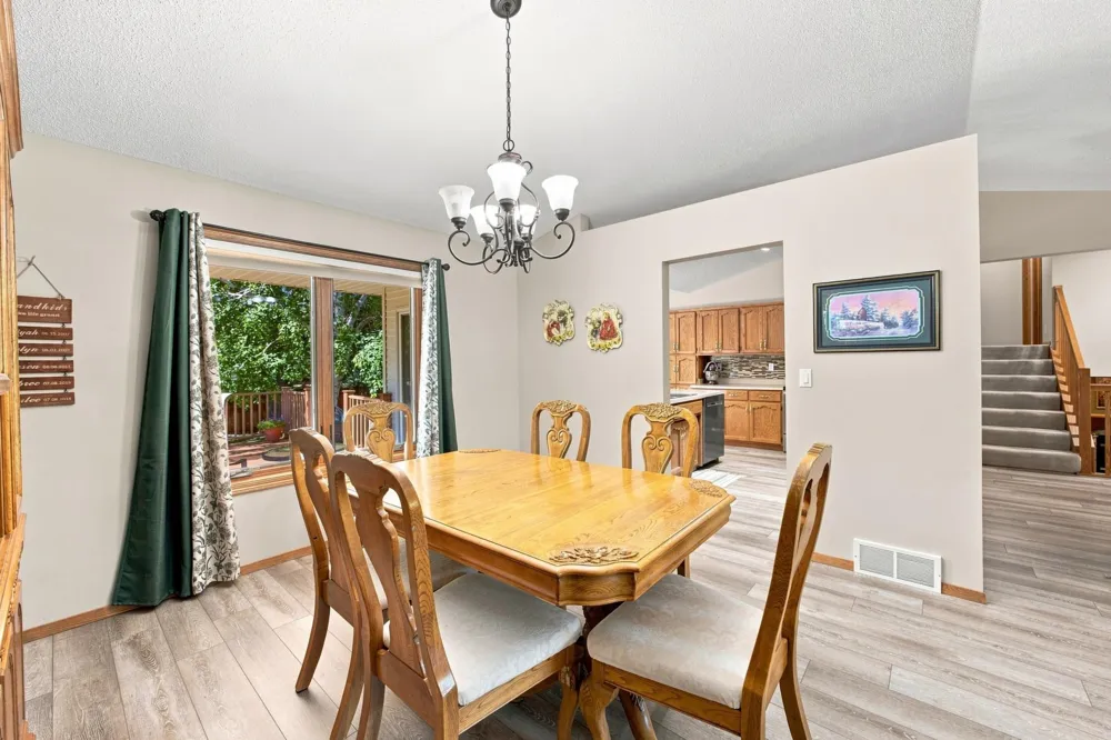 3132 37 1/2 AVENUE S Fargo, ND 58104