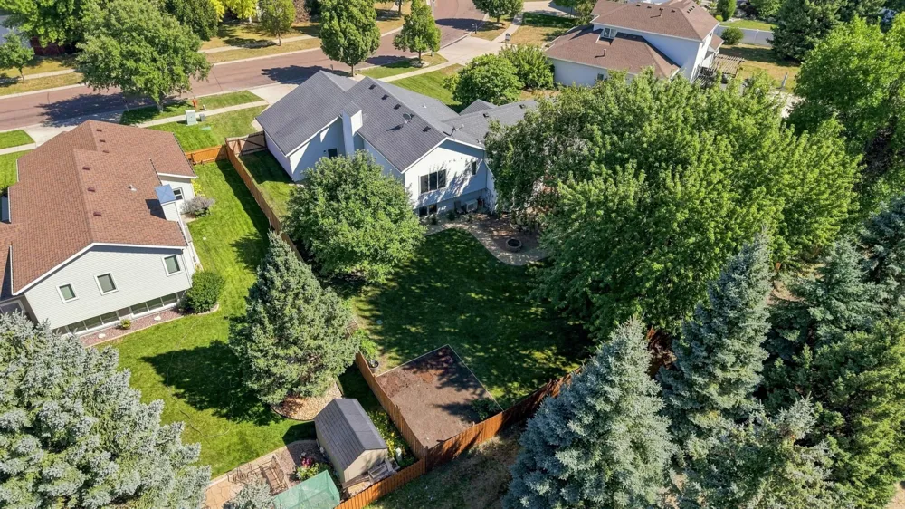 3132 37 1/2 AVENUE S Fargo, ND 58104