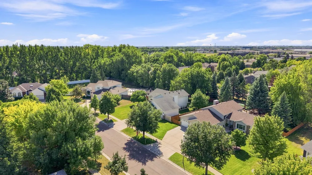 3132 37 1/2 AVENUE S Fargo, ND 58104