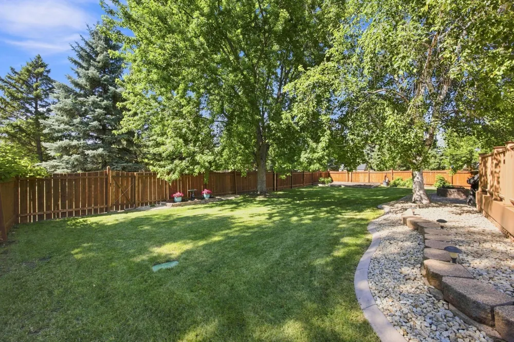 3132 37 1/2 AVENUE S Fargo, ND 58104
