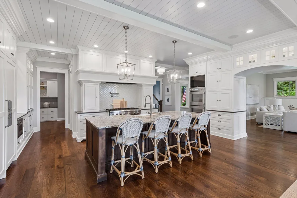 4565 Bayside Road Orono, MN 55359