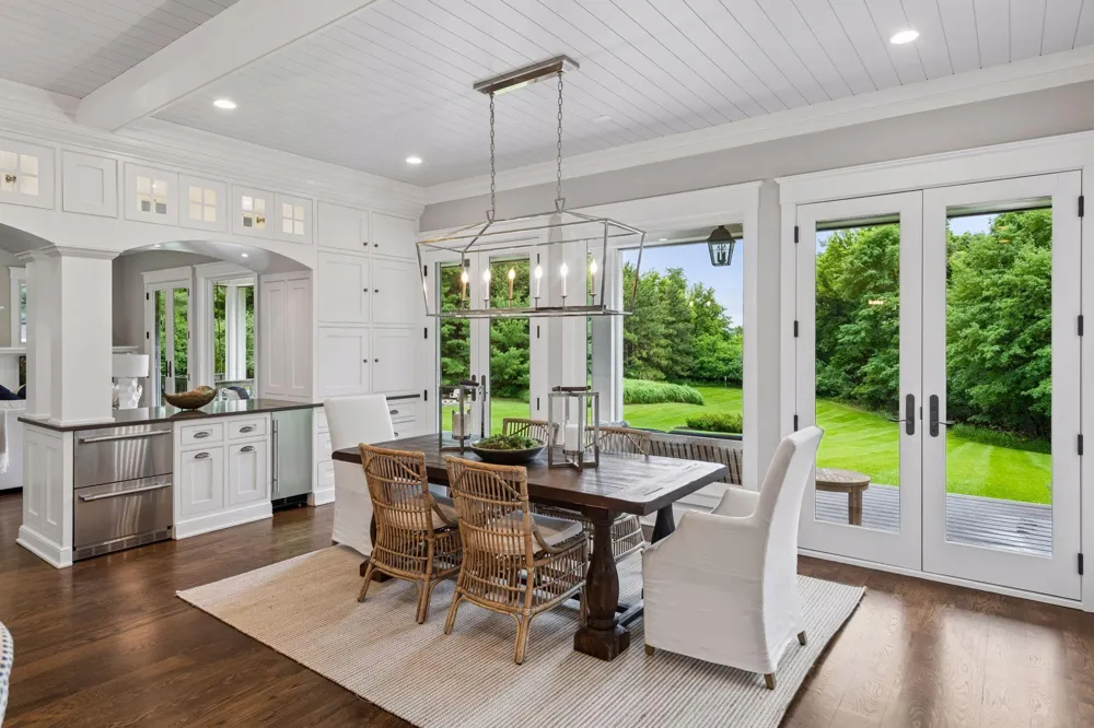 4565 Bayside Road Orono, MN 55359