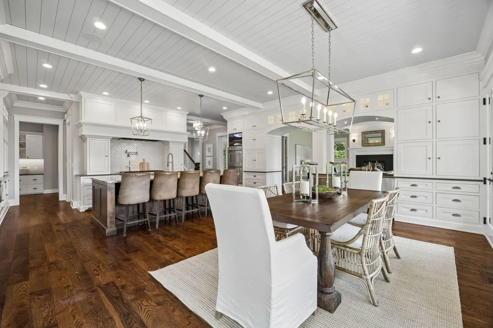 4565 Bayside Road Orono, MN 55359