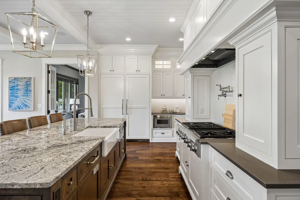 4565 Bayside Road Orono, MN 55359