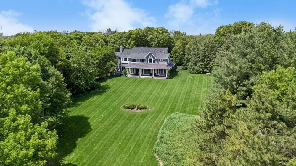 4565 Bayside Road Orono, MN 55359