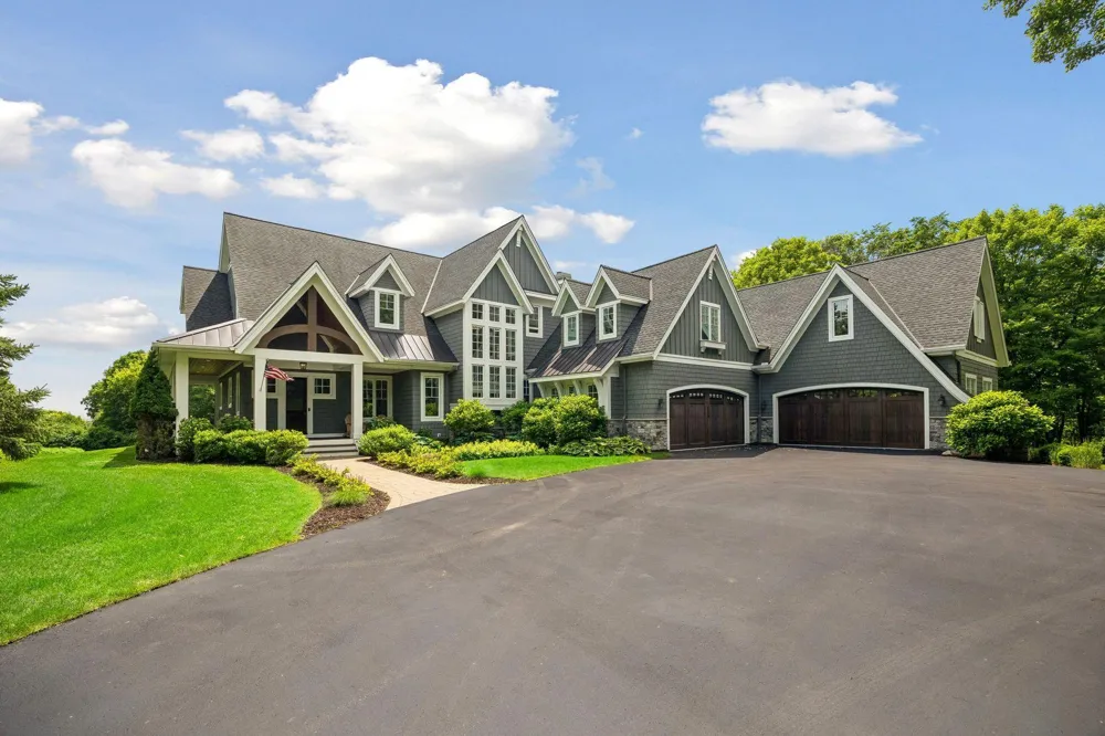 4565 Bayside Road Orono, MN 55359