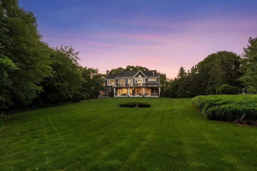 4565 Bayside Road Orono, MN 55359