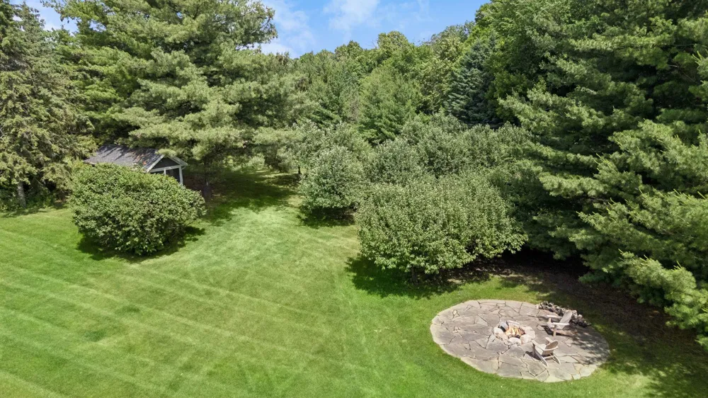 4565 Bayside Road Orono, MN 55359